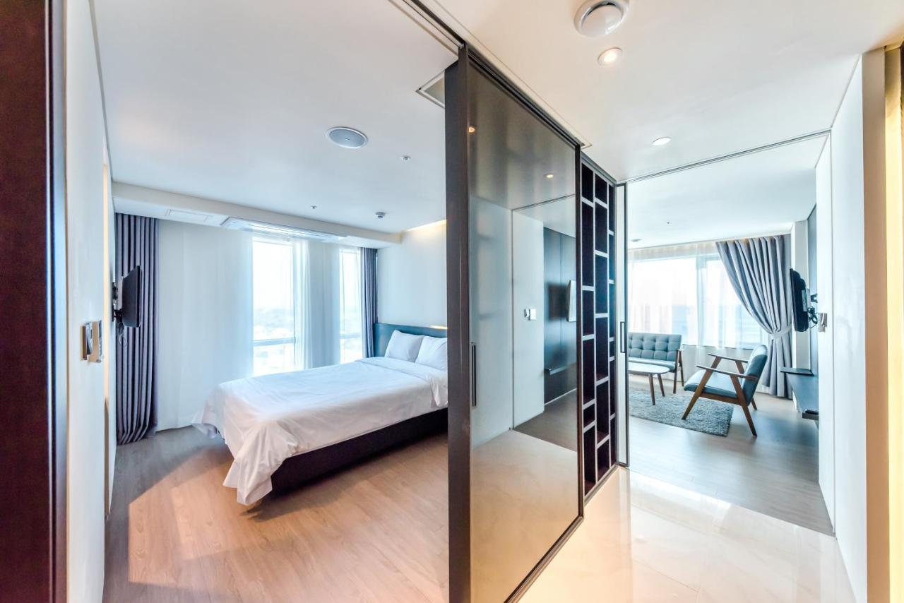 The First70 Hotel Seogwipo Ngoại thất bức ảnh
