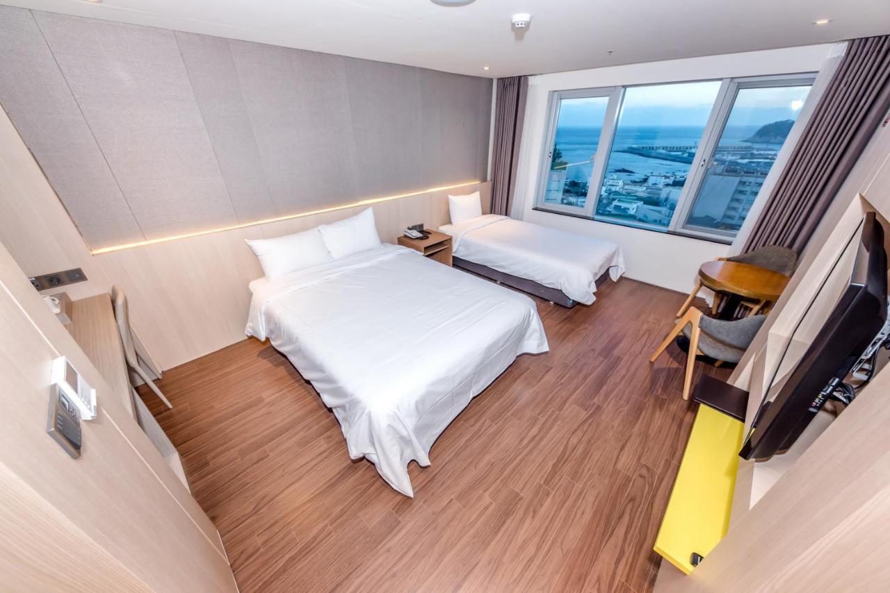 The First70 Hotel Seogwipo Ngoại thất bức ảnh