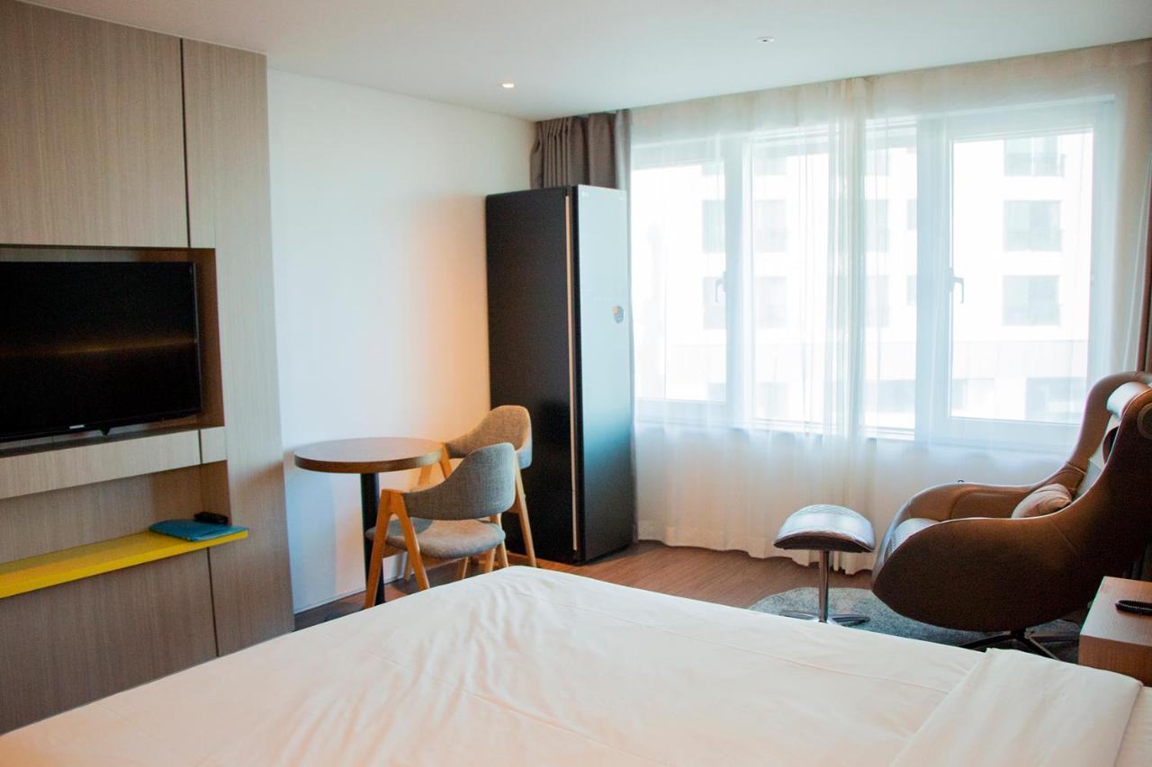 The First70 Hotel Seogwipo Ngoại thất bức ảnh